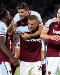 开云app官网-越来越low?英超球衣胸前广告 博彩业占据半壁江山