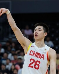 开云体育官网-中国男篮为啥被没归化的韩国打花2场？球迷：因为有周琦和张公子